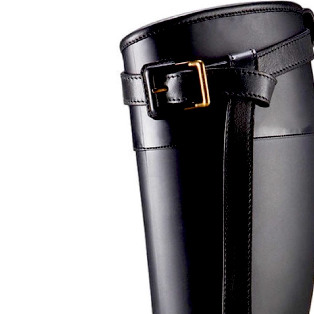 (41) size 9 Black equestrian tall rain boots with leather buckle straps